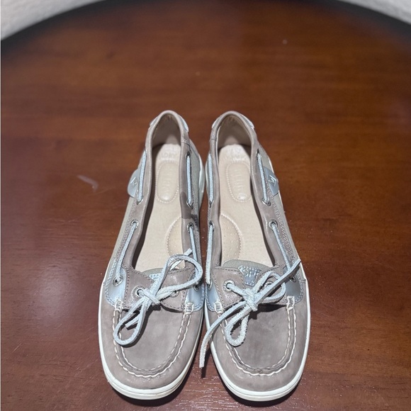 Sperry Angelfish Boat Shoe with Slip-On Design - Picture 8 of 8